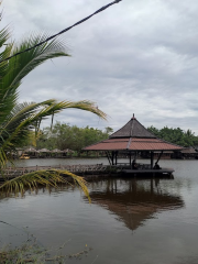 Jungkat Beach & Resort