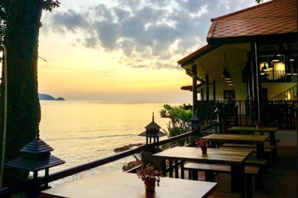 Pan Yaah Seaview Cafe Restaurant & Bar
