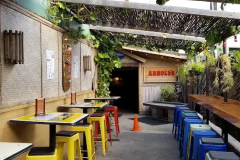 Arnold's Beach Bar