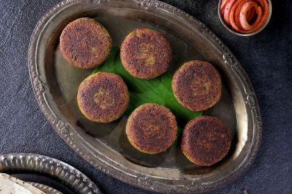 Gulati Restaurant, Pandara Road