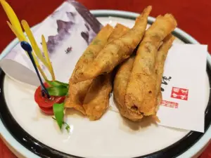Qing Feng Cha She