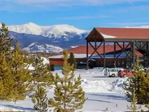 YMCA of the Rockies - Snow Mountain Ranch Family Resort and Cabins