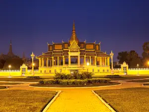 Điểm vui chơi về đêm Phổ Biến Tại Phnom Penh