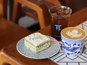Lanpai Cafe (Sculpture Porcelain Factory Branch)