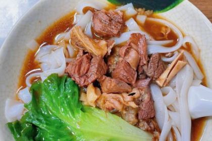 西湖驰名艇仔粥