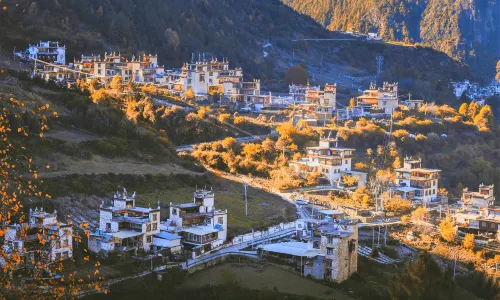 Dangling Village