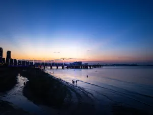 Yantai Golden Beach Seaside Park