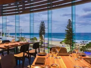 Seascape Restaurant & Bar