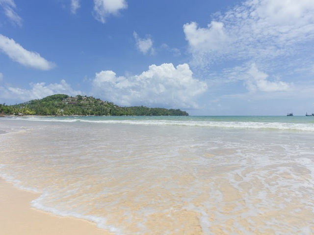 หาดบางเทา