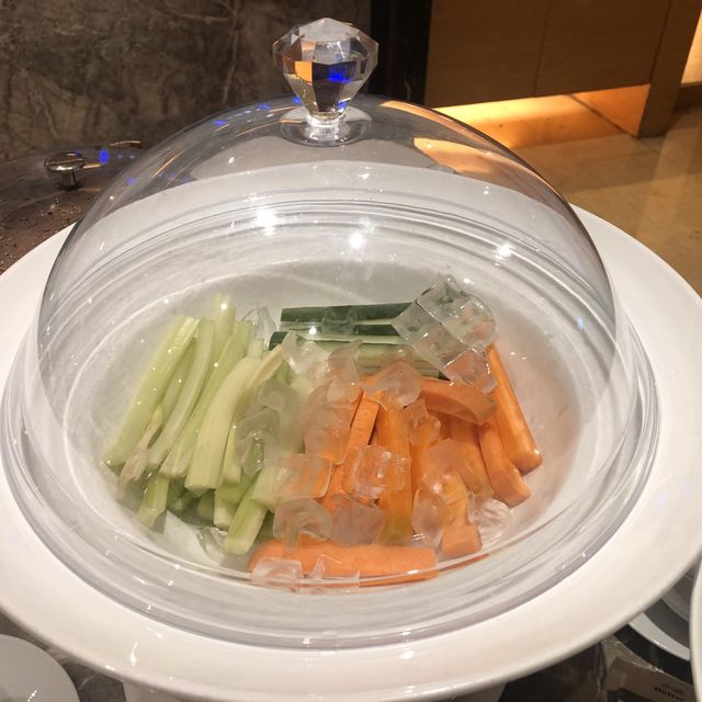 沙田凱悅酒店 | 嘉賓軒黃昏雞尾酒 沙田凱悅酒店 | 嘉賓軒黃昏雞尾酒