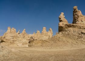 Yushu Pucuo Daji Hotel