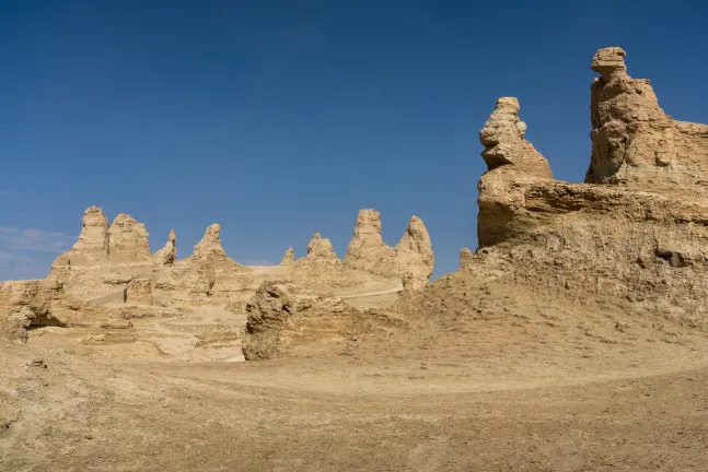 Lonely Space（ Gobi ）wild luxury hotel