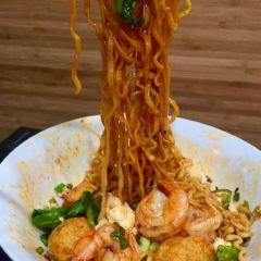 HUA SHI WAN ZA MIAN User Photo
