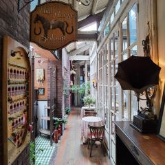 Le Petite Fontaine User Photo