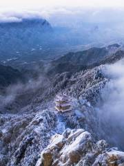 Snow and Ice Park under Baiyun Mountain