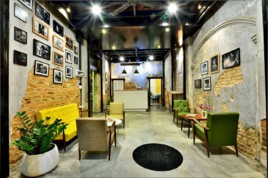 5 ที่พักภูเก็ตสุดเก๋ในย่านเมืองเก่า หารกับเพื่อนตกเหลือเพียงคนละหลักร้อยเท่านั้น!