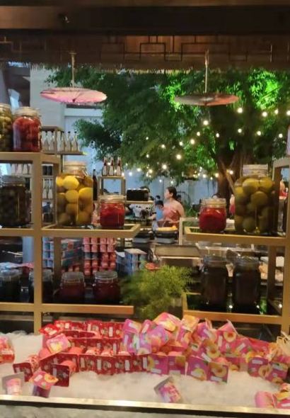 黑龙滩环球融创天堂洲际酒店· 绿岛大堂吧