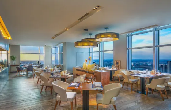 哈爾濱敖麓谷雅AOLUGYA酒店·交克坦克拉·朝霞自助餐廳