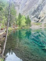 Grassi Lakes