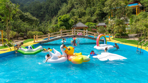 Guangdong First Peak Hot Spring Resort