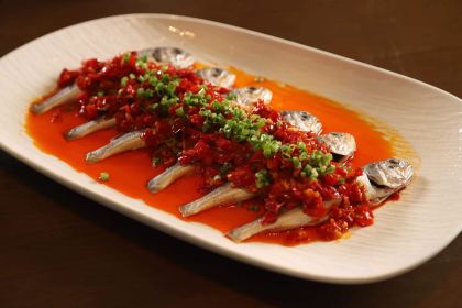 遵化金融街古泉皇冠假日酒店·彩丰小馆中餐厅