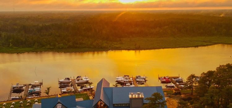 Sweetwater Marina and Riverdeck