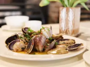 Top BBQ & Seafood Restaurant (Yum Cha)