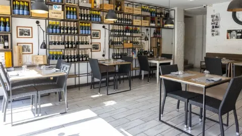 Ristorantino Pizzeria Leone & B&B AIC in Palermo