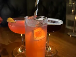 Everson Royce Bar