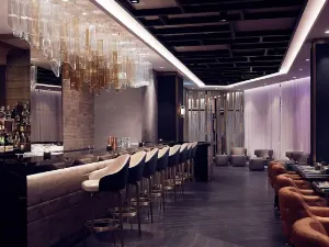Sky Lounge