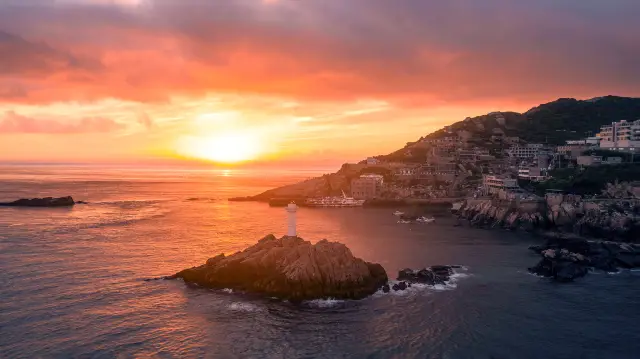 Sunrise Sightseeing in Zhoushan