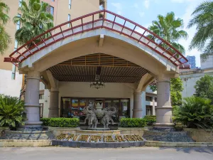 Poly Hot Spring Spa