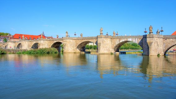 Alte Mainbrücke