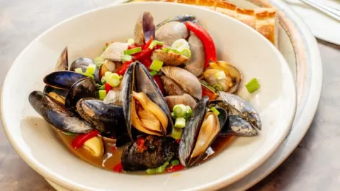 The Athenian Seafood Restaurant And Bar in シアトル