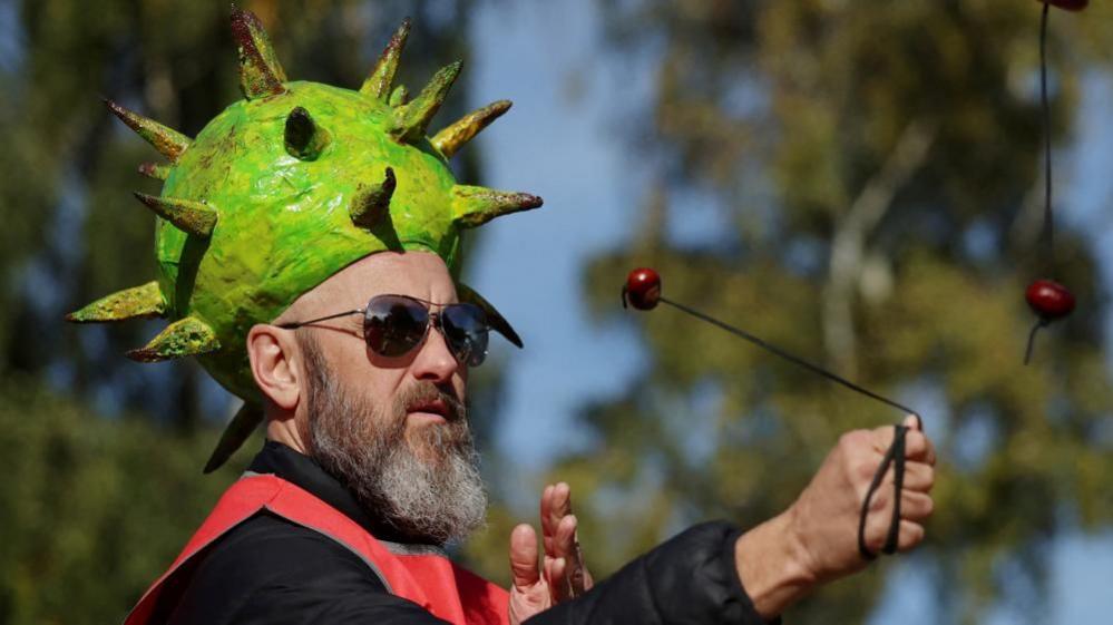 World Conker Championships | Southwick