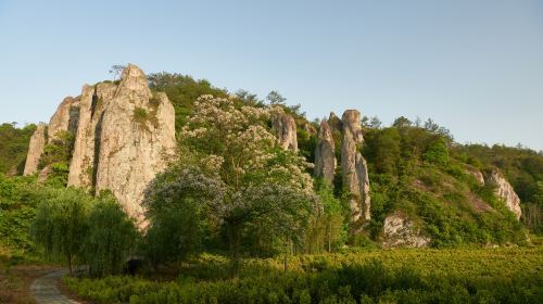 Niweng Cave