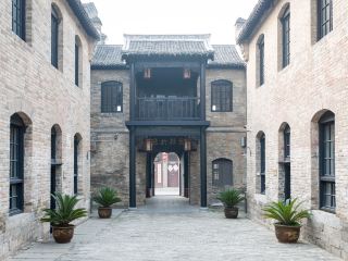 石門山溫泉會館附近住宿