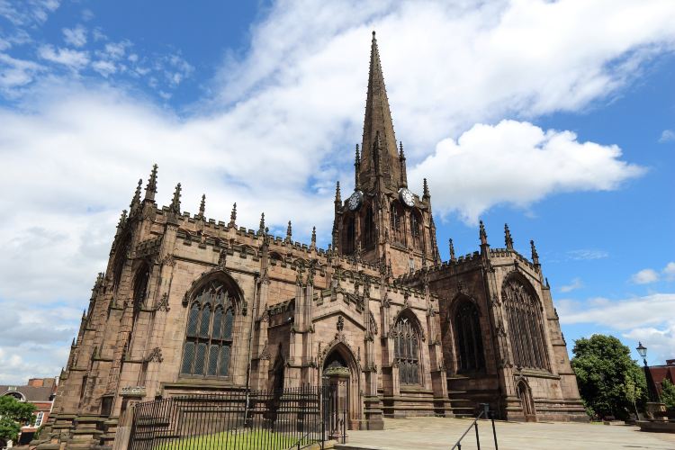 Compare 5 airports near Rotherham