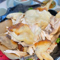 嗲嗲的椰子鸡·海南火锅(亚龙湾博后村店) User Photo