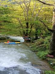 Longjing River Rafting