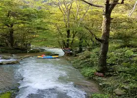 龍頸河漂流