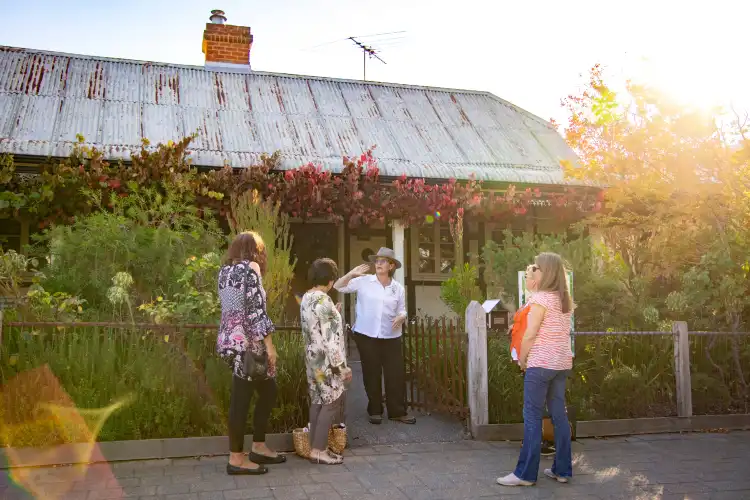 Hotels near Hahndorf Village