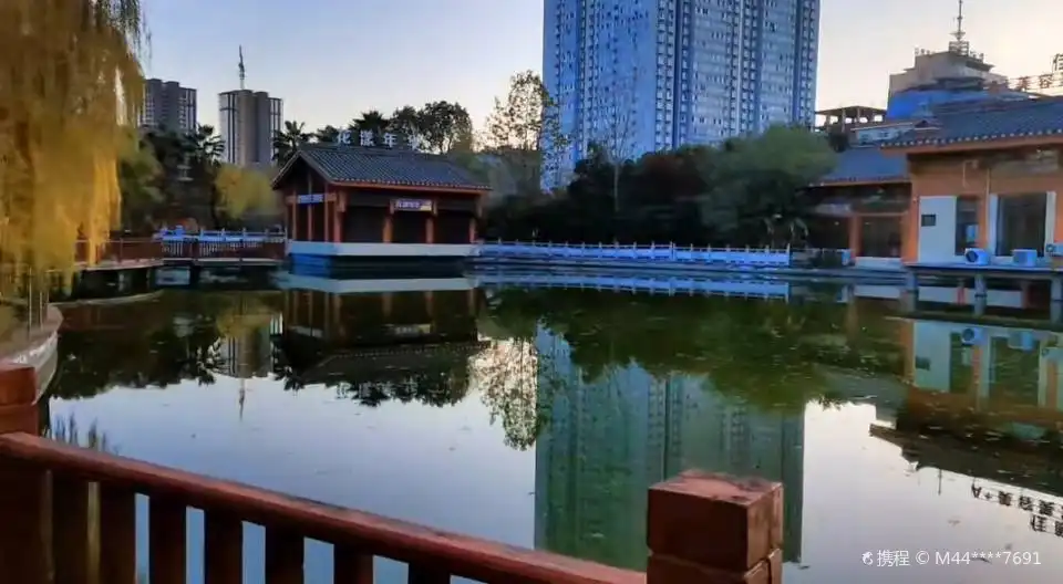 Hotels near Xing'an Park