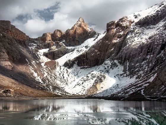 Maya Snow Mountain Tianchi