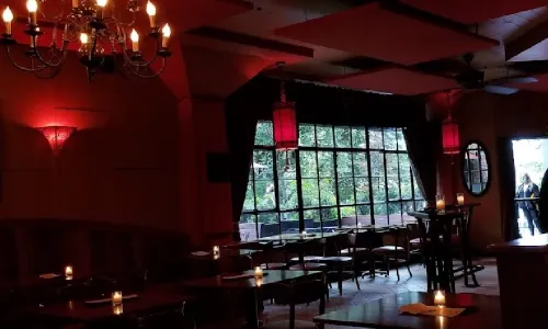 Zig Zag Café