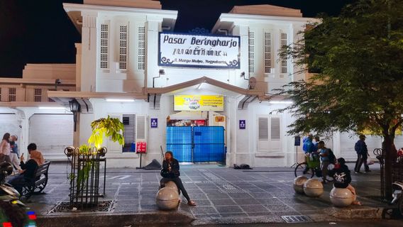 Beringharjo Traditional Market