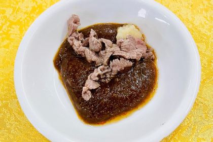 官塘弟少坚牛肉火锅