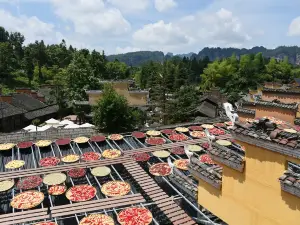 Hangwu Hmong Village