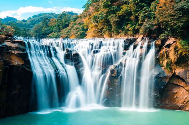 Shifen Waterfall
