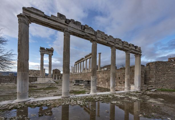 Akropolis